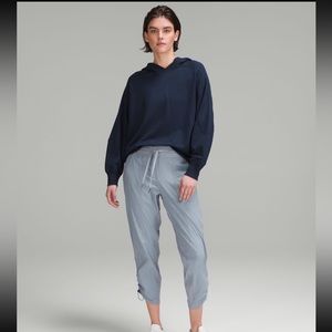 Lululemon Dance Studio Mid-Rise Crop 25" Chambray 6